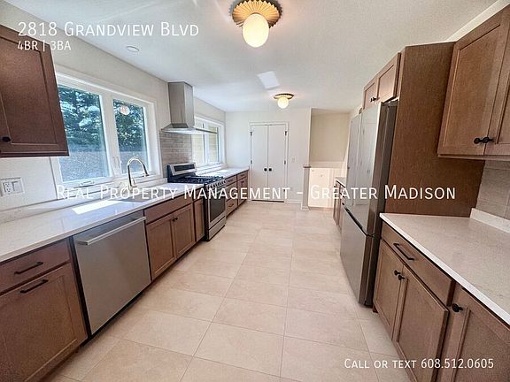 4th image of 2818 Grandview Blvd