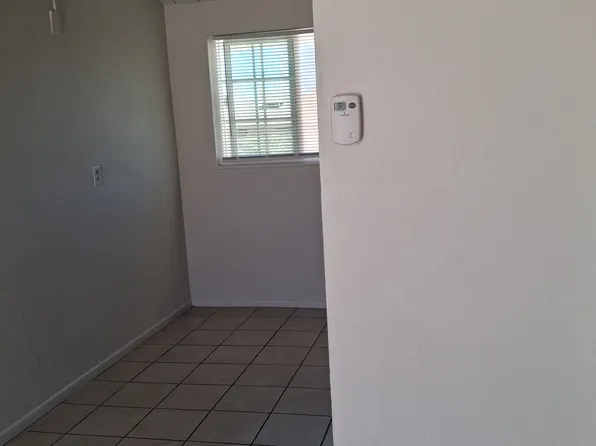 7011 Juniper Ave, Twentynine Palms, CA 92277