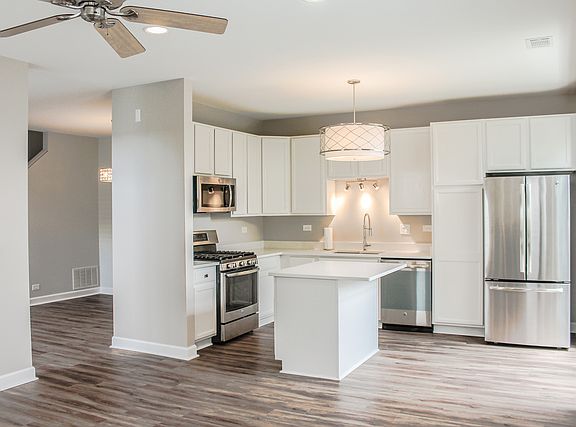 5th image of 2972 Langston Cir