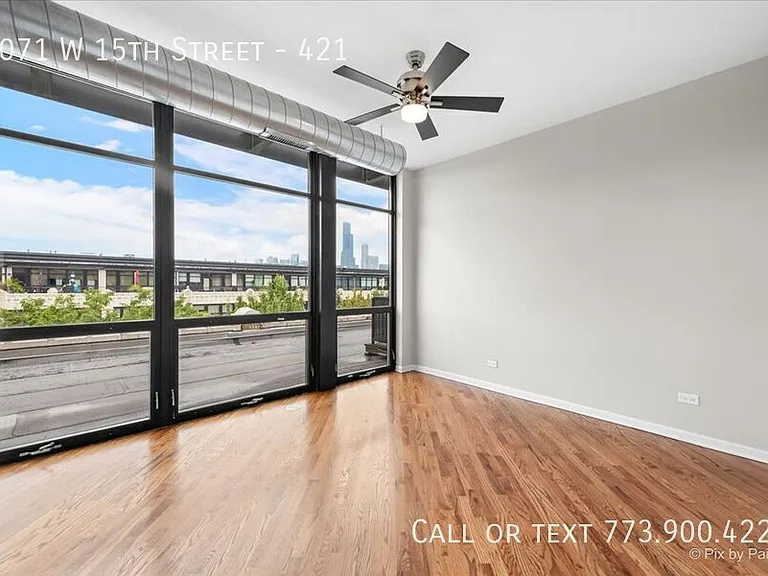 1071 W 15th St #421 — Photo 16