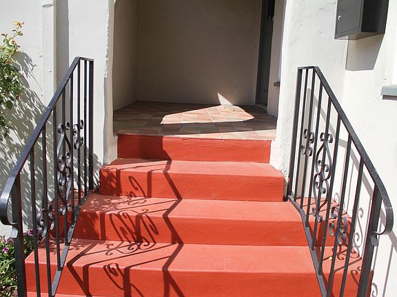 3rd image of 1830 W Silver Lake Dr