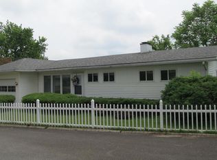 149 Hutchinson Dr, Saint Clairsville, OH