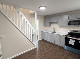 99 S Main St #2, Beacon Falls, CT 06403