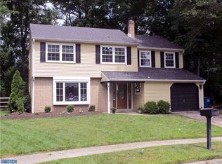 4 Laura Ln, Marlton, NJ 08053