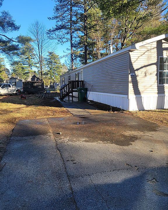 1st image of 91 Gregwood Cir