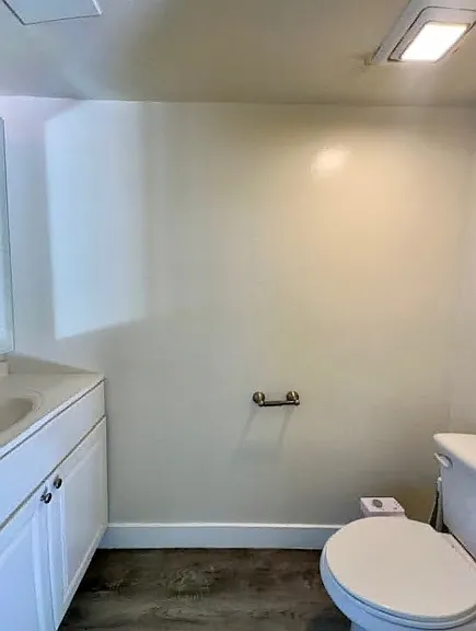 6451 Kester Ave — Photo 5