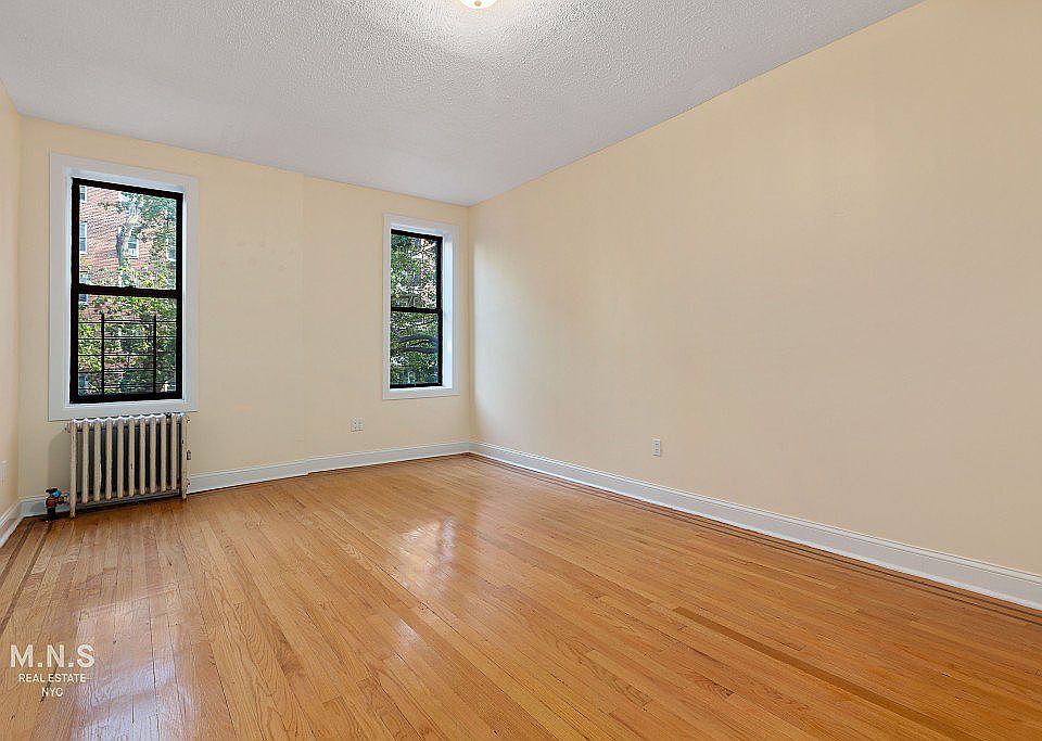 1st image of 135 Clarkson Ave APT F1