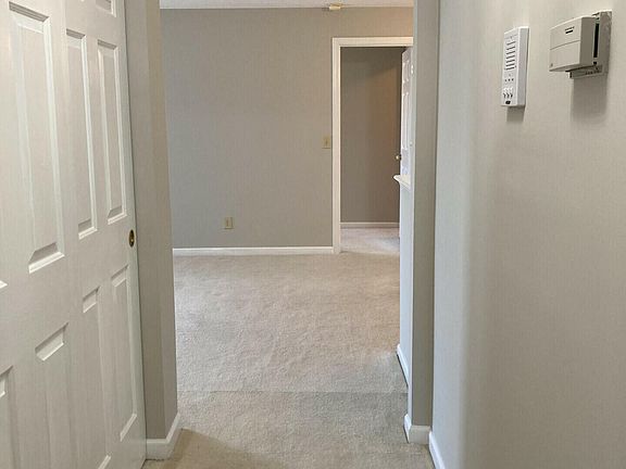 5th image of 10224 Crossbow Ct APT 8