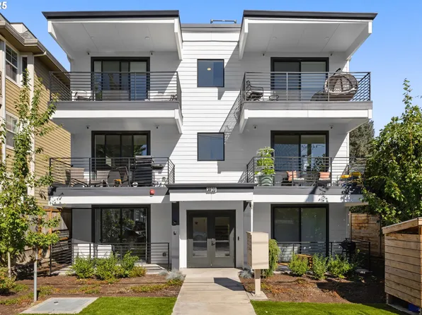 3920 N Montana Ave #301, Portland, OR 97227