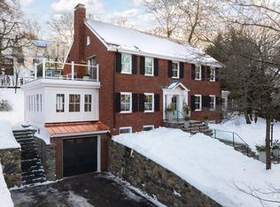 60 Alberta Rd, Brookline, MA 02467