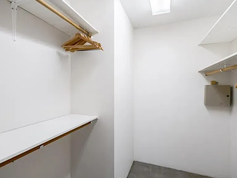 7989 Cambie St — Photo 3