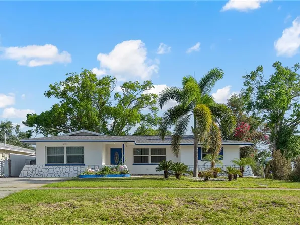 1099 7th Ave NE, Largo, FL 33770