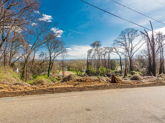 3rd image of 2400 Adams Ave NE Lot 55
