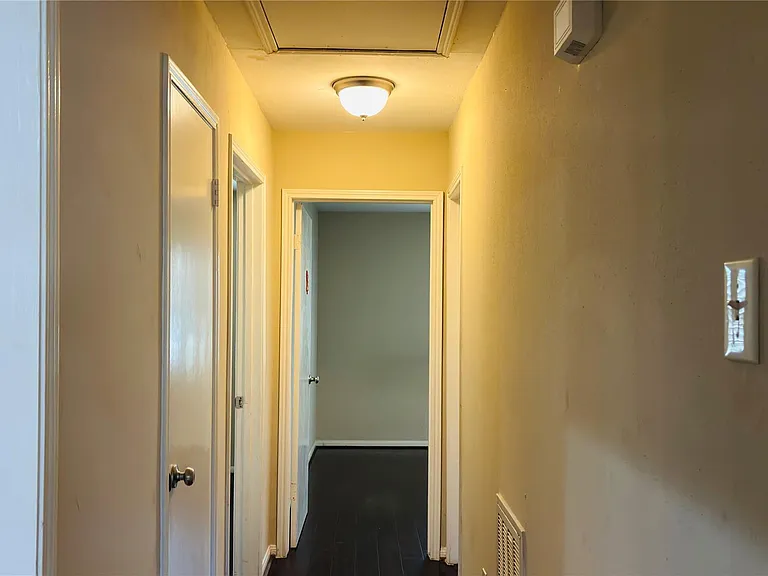 11407 Hazen St — Photo 25