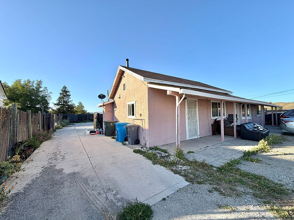1st image of 6544 Fairview Rd