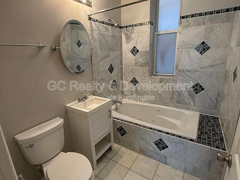 3609 S Giles Ave #2 — Photo 6