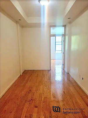 Rented by Batra Group Inc | media 5