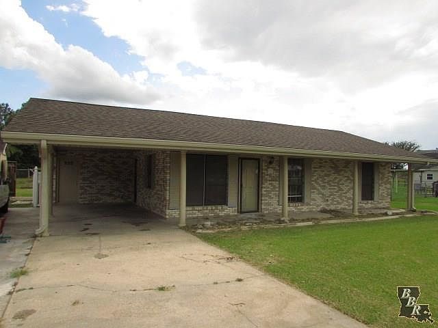 1st image of 115 Tina St