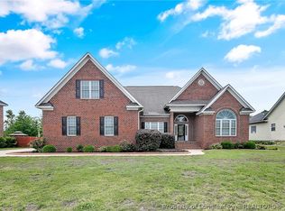 2909 Meadowmont Ln, Fayetteville, NC 28306