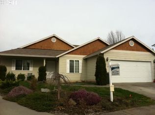 673 SE Myrtlewood Pl, Gresham, OR 97080