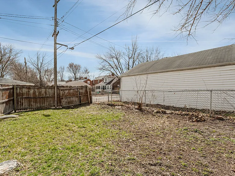 4105 Grayton St — Photo 31