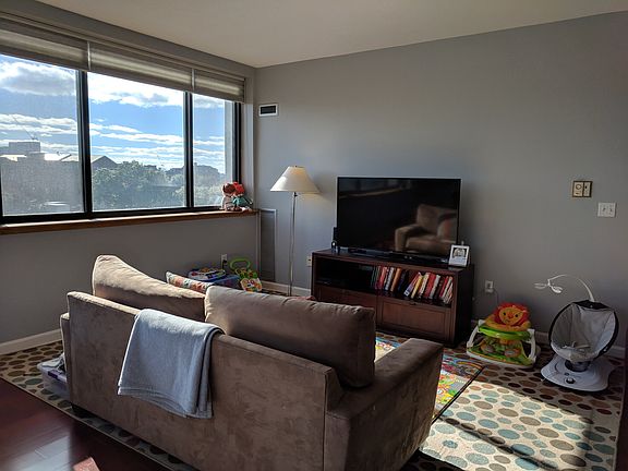 2nd image of 169 Monsignor Obrien Hwy APT 616
