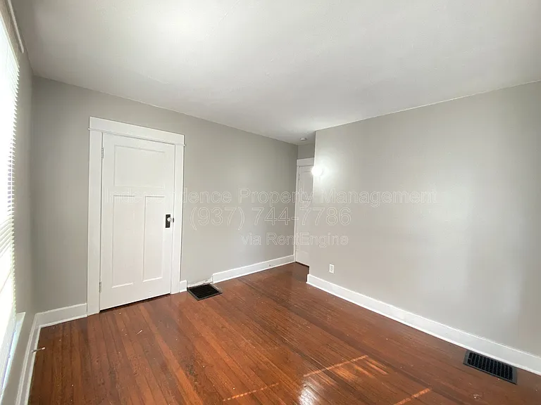26 W Beechwood Ave — Photo 13