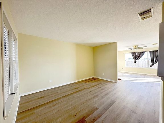 3rd image of 20007 Golden Mesa Dr