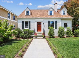 101 W Nelson Ave, Alexandria, VA