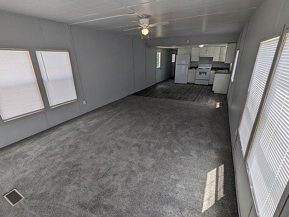 5th image of 81 Loraine Dr #81