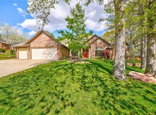 304 Hanover Dr, Edmond, OK 73034