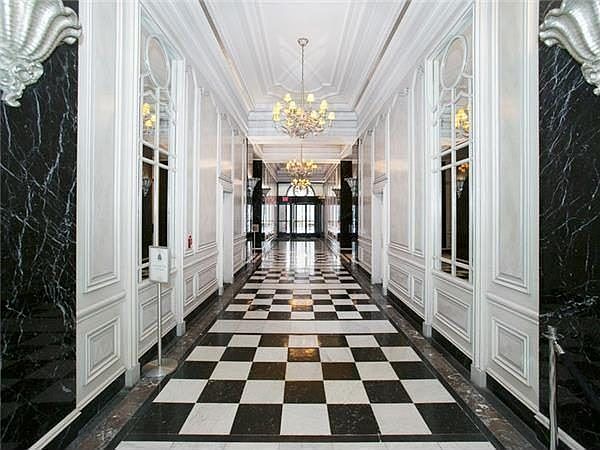 1st image of 2109 Broadway APT 13109