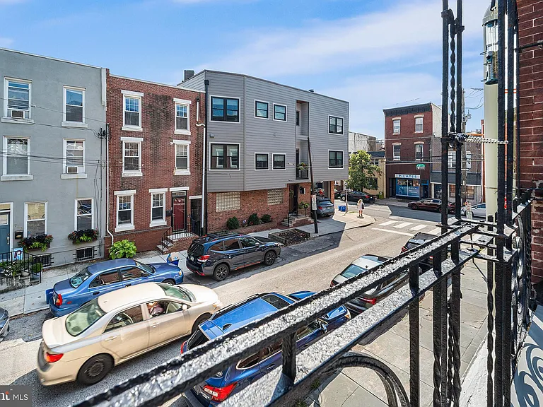 775 S 8th St #2R — Photo 16