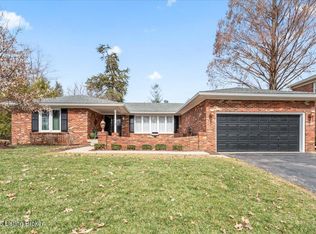 8617 Nottingham Pkwy, Hurstbourne, KY 40222