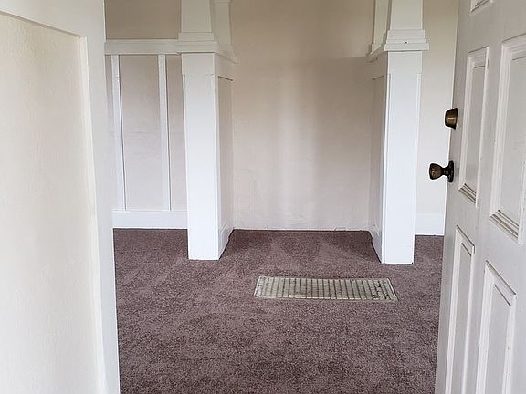 3rd image of 1601 Santa Clara St
