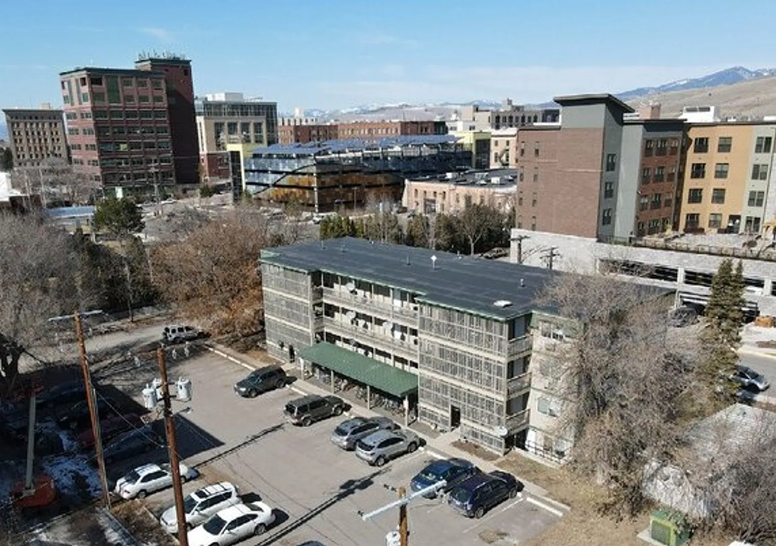 Kiwanis Park Apartments — Photo 2