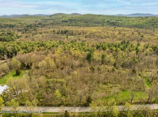 2 Snydertown Rd, Craryville, NY 12521