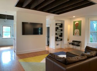 108 N Loomis St, Naperville, IL 60540