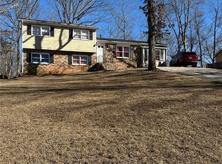 4139 Chickasaw Trl, Douglasville, GA 30135