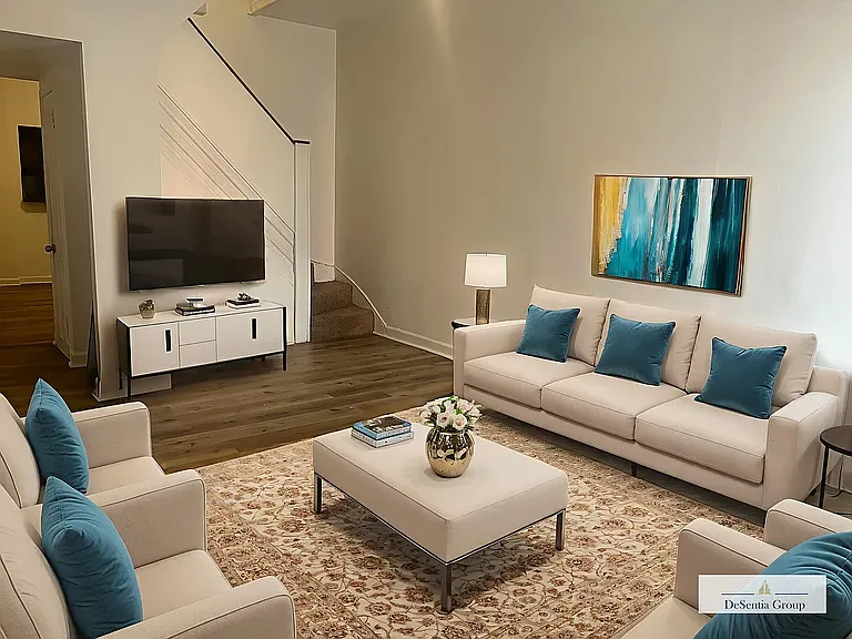 2424 Brentwood Ave — Photo 5