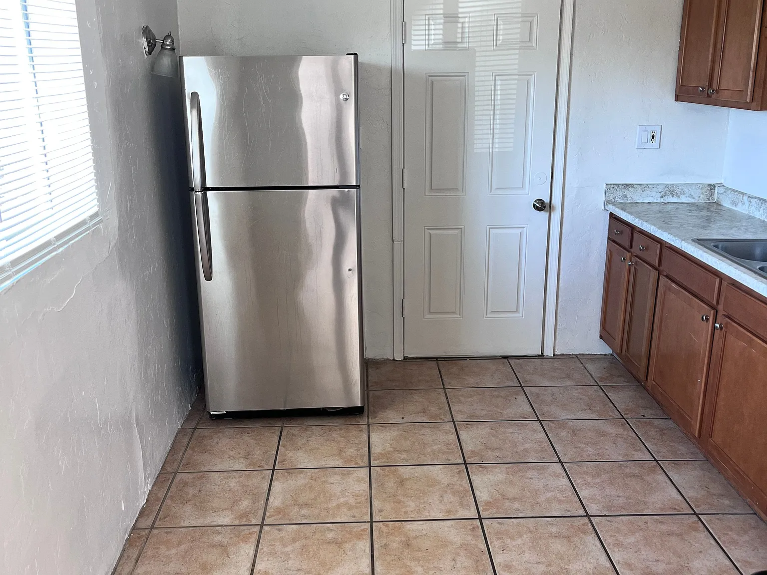 1 bed, 600 sqft, $875 — Photo 4
