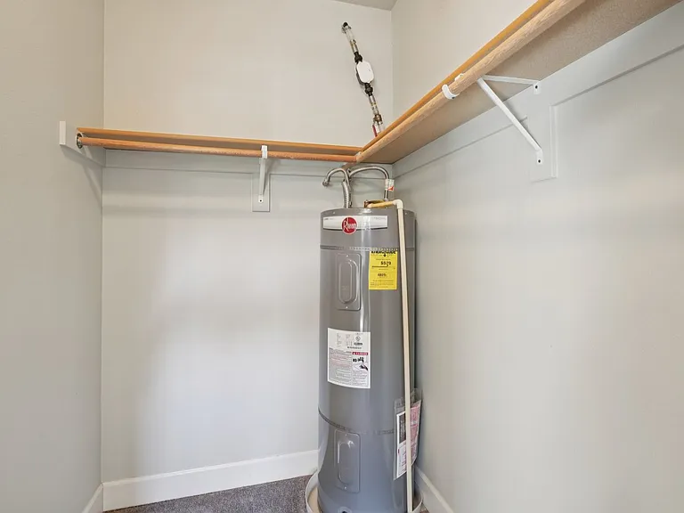 Aspen Grove Apartments — Photo 89