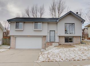 12911 Jessie Ave, Omaha, NE 68164