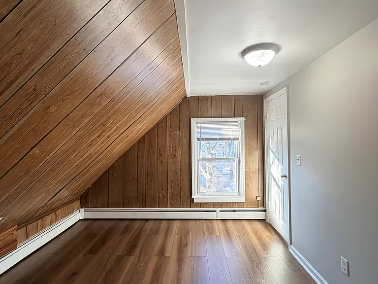 253 W Ivy St — Photo 17