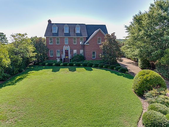 2nd image of 15 Rivercrest Dr