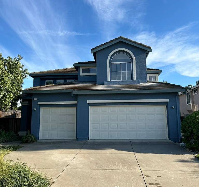 1st image of 2458 Shelbourne Way