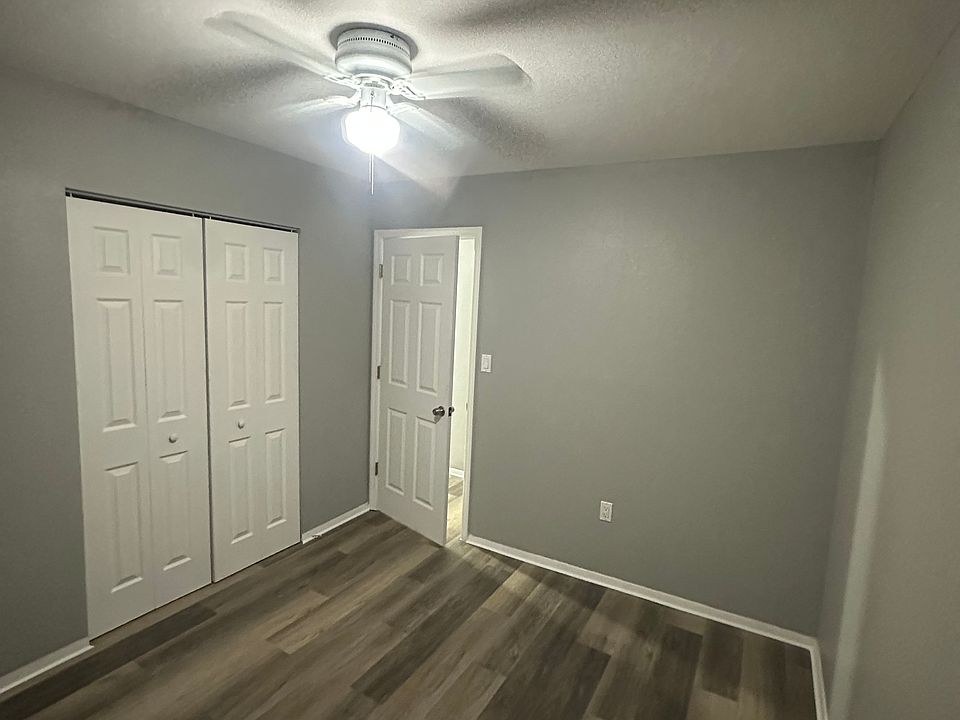 1st image of 1223 Avenue L #2