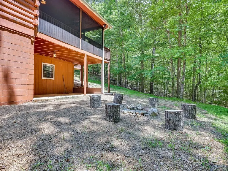 Mull Valley Rd — Photo 22