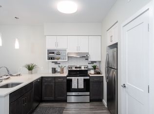 500 Broadway St, Providence, RI 02909