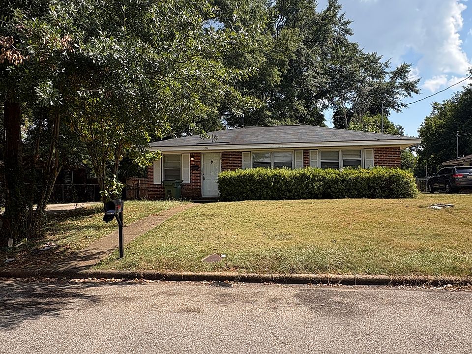 1st image of 1814 Texas Ct